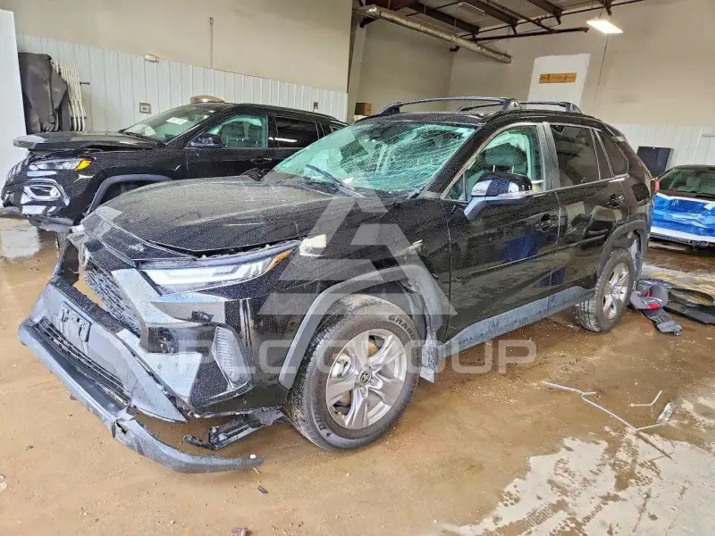 2025 Toyota RAV4 фото