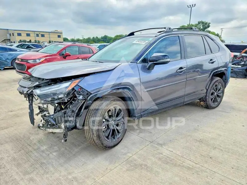 2025 Toyota RAV4 фото