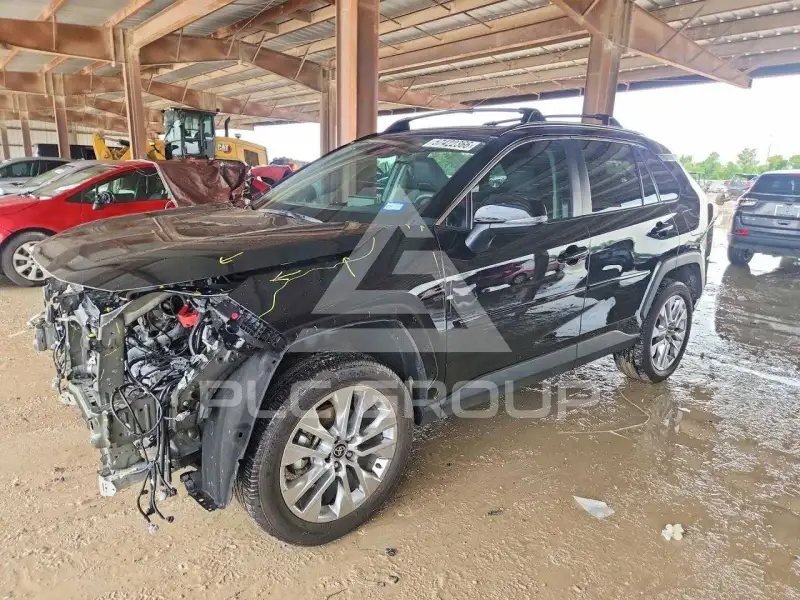 2025 Toyota RAV4 фото