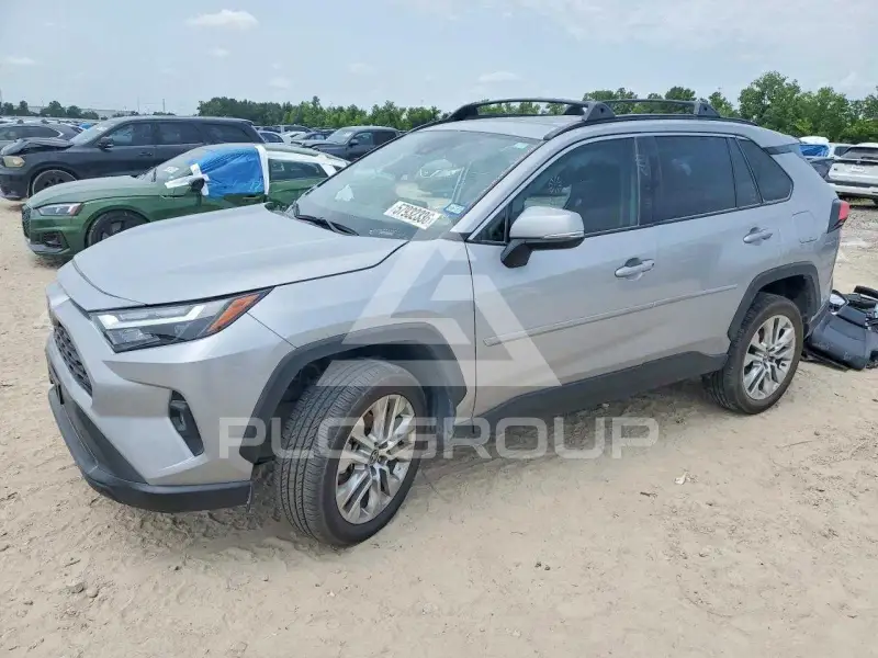 2025 Toyota RAV4 фото