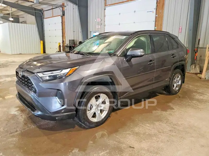 2025 Toyota RAV4 photo