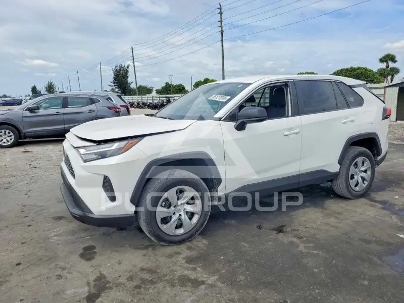 2025 Toyota RAV4 photo