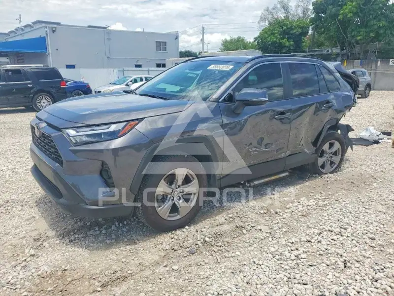 2025 Toyota RAV4 фото