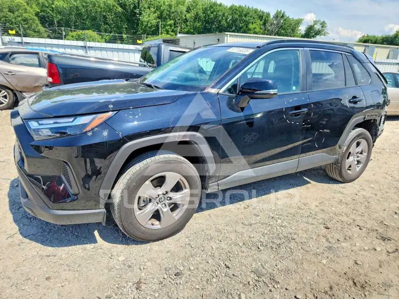 2025 Toyota RAV4 фото