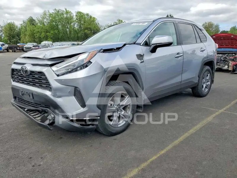 2025 Toyota RAV4 photo