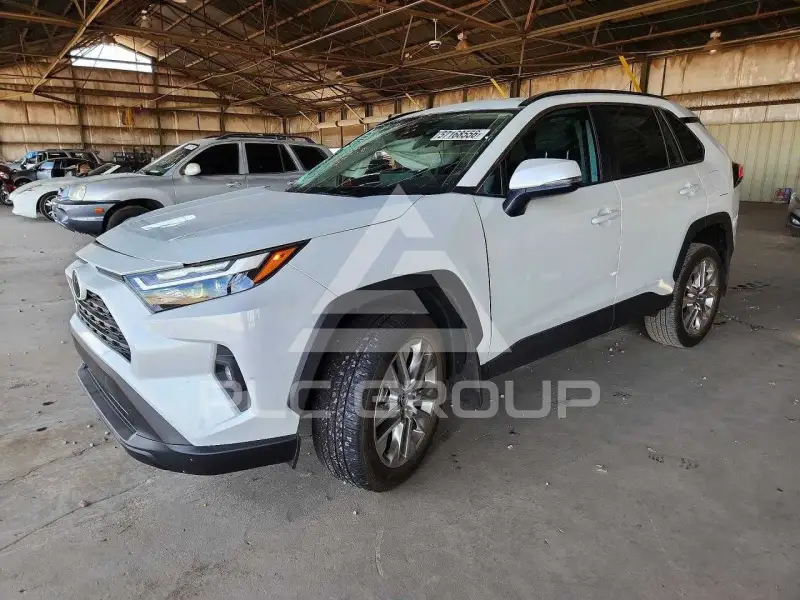 2025 Toyota RAV4 photo