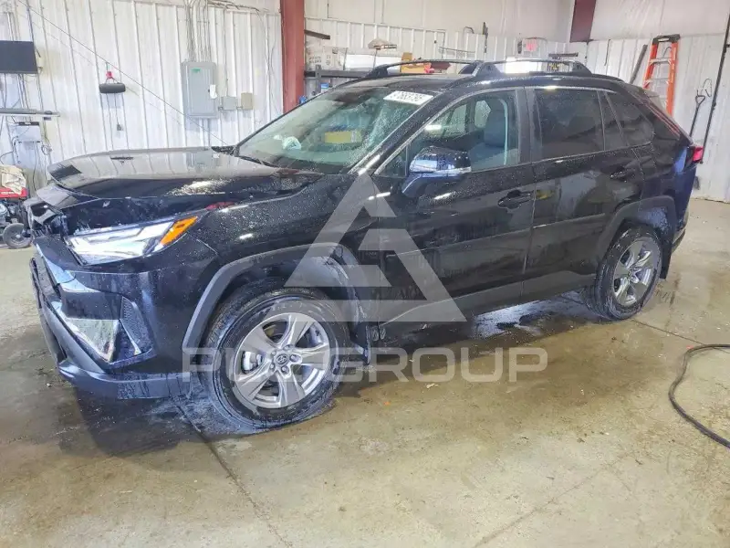 2025 Toyota RAV4 фото