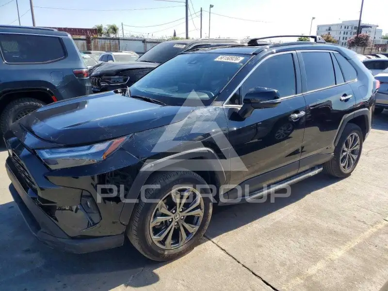 2025 Toyota RAV4 фото