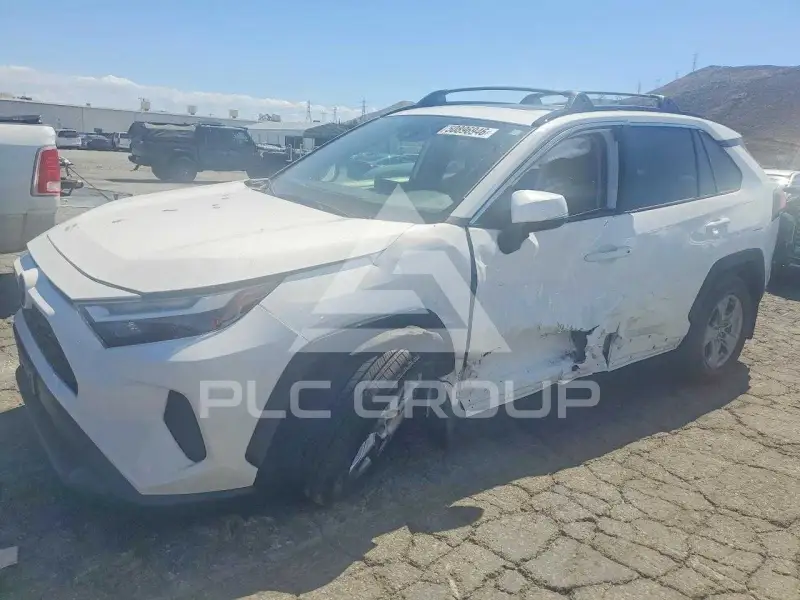 2025 Toyota RAV4 фото