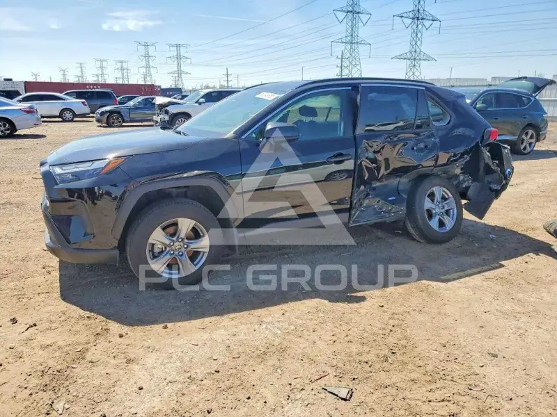 2025 Toyota RAV4 фото