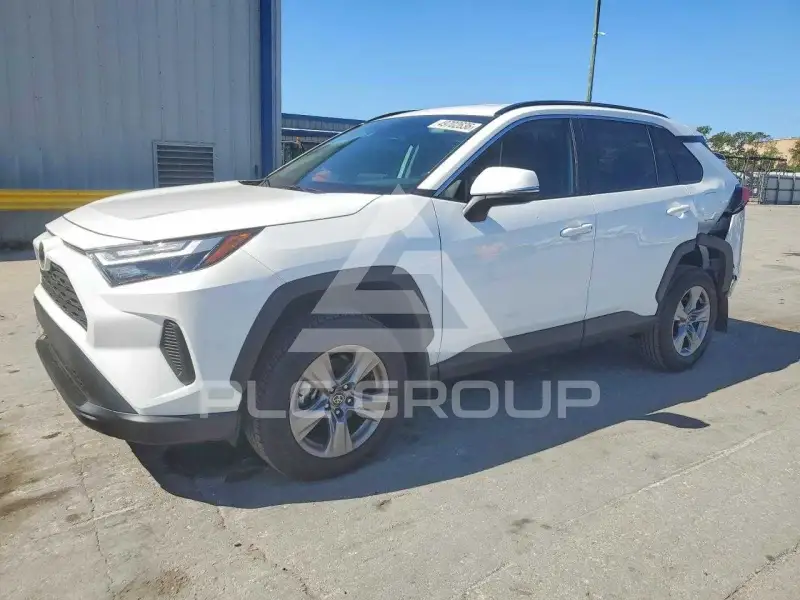 2025 Toyota RAV4 фото