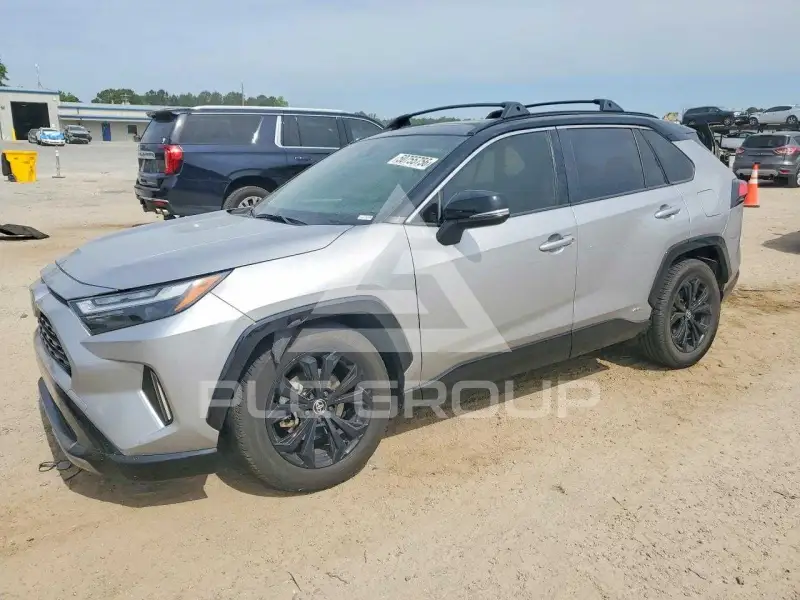 2025 Toyota RAV4 фото