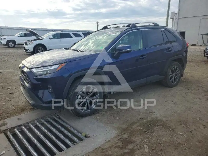 2025 Toyota RAV4 фото
