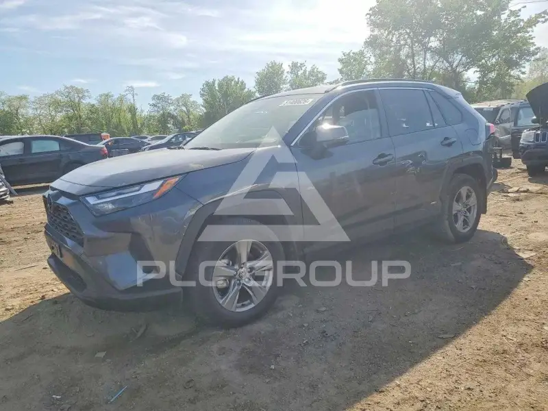 2025 Toyota RAV4 фото