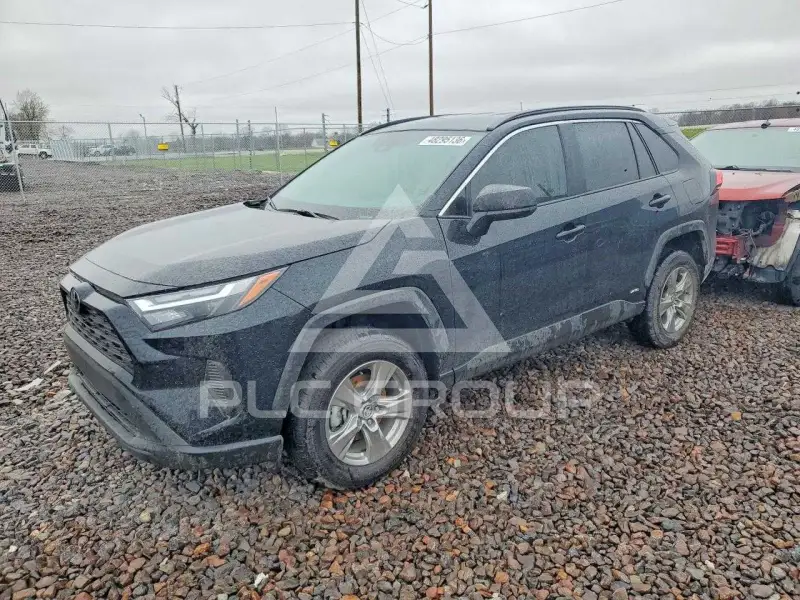 2025 Toyota RAV4 фото
