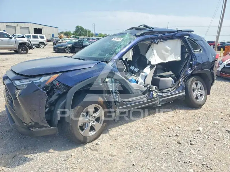 2025 Toyota RAV4 фото