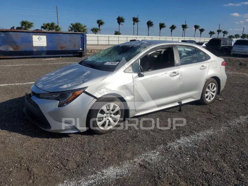 2025 Toyota COROLLA photo