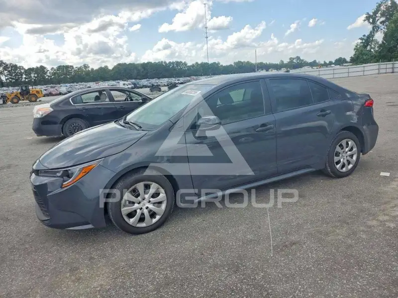 2025 Toyota COROLLA photo
