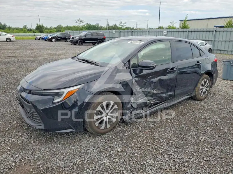 2025 Toyota COROLLA фото