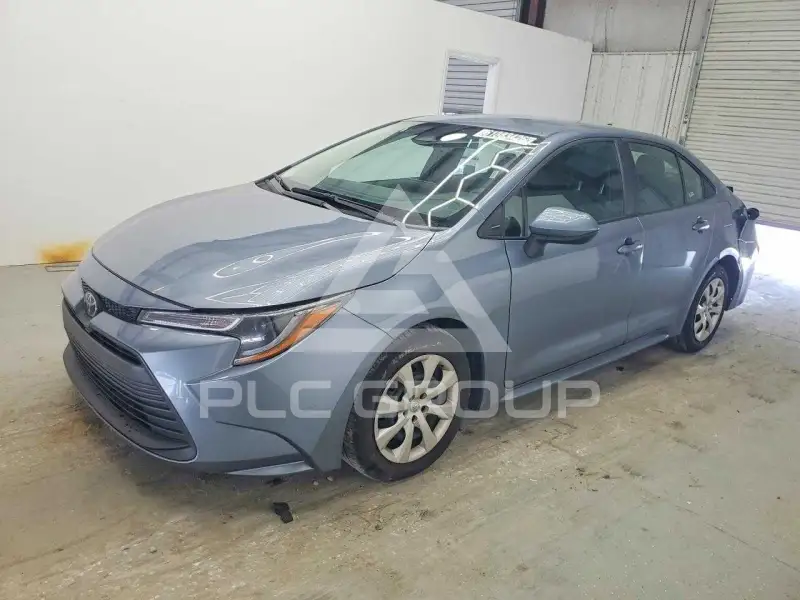 2025 Toyota COROLLA фото