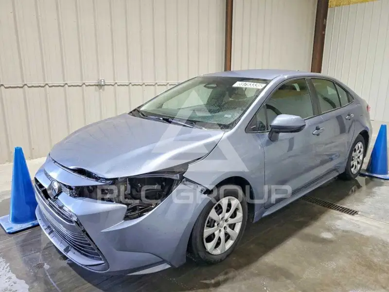 2025 Toyota COROLLA photo