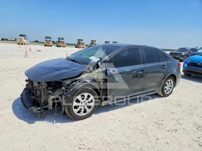 2025 Toyota COROLLA photo