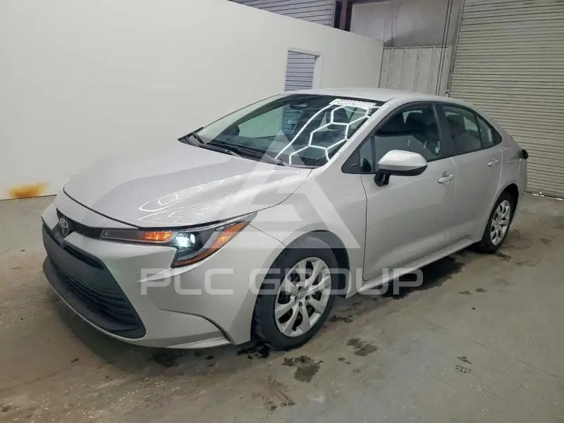 2025 Toyota COROLLA фото