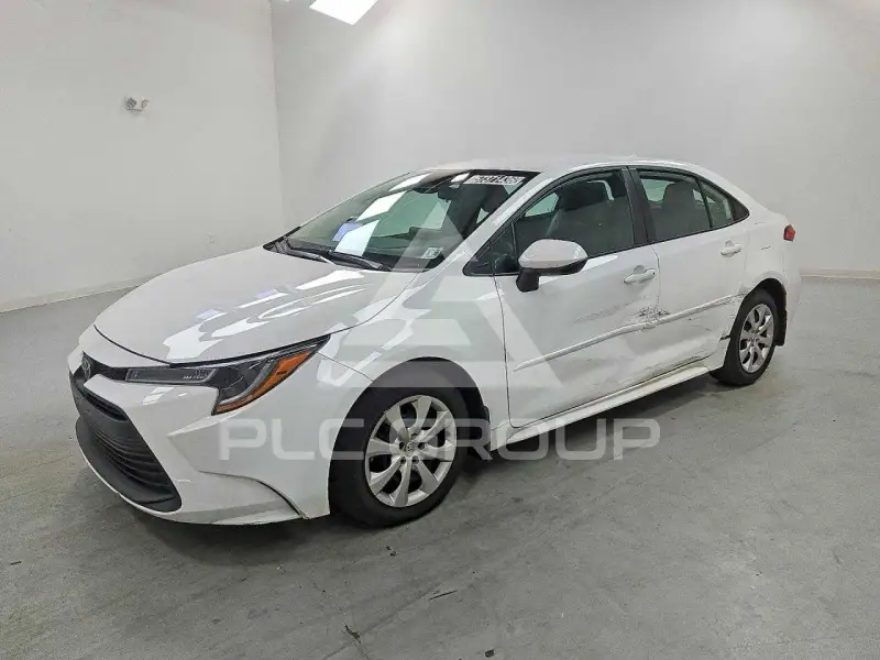 2025 Toyota COROLLA фото