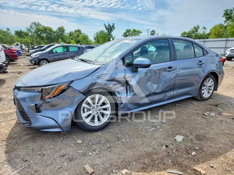 2025 Toyota COROLLA photo