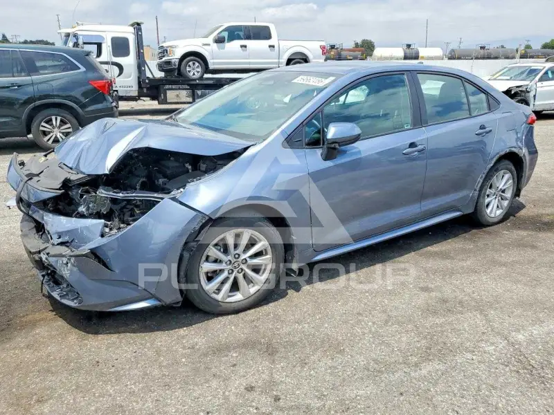2025 Toyota COROLLA photo