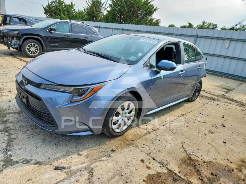 2025 Toyota COROLLA photo