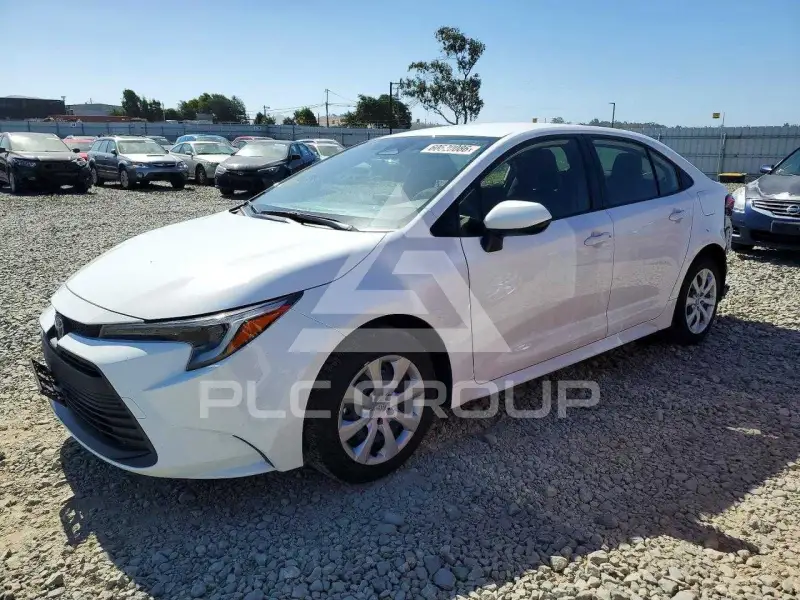 2025 Toyota COROLLA photo