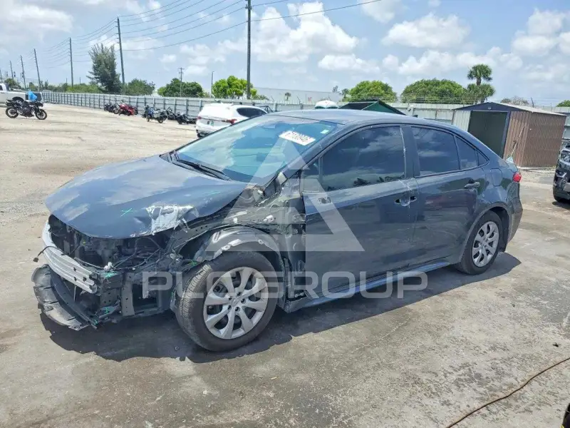 2025 Toyota COROLLA photo