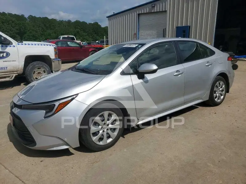 2025 Toyota COROLLA photo