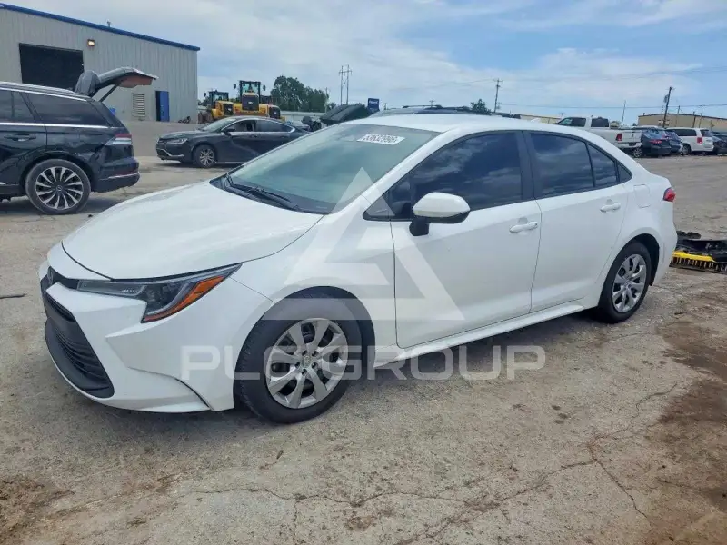 2025 Toyota COROLLA фото