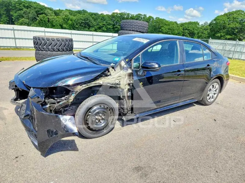 2025 Toyota COROLLA photo