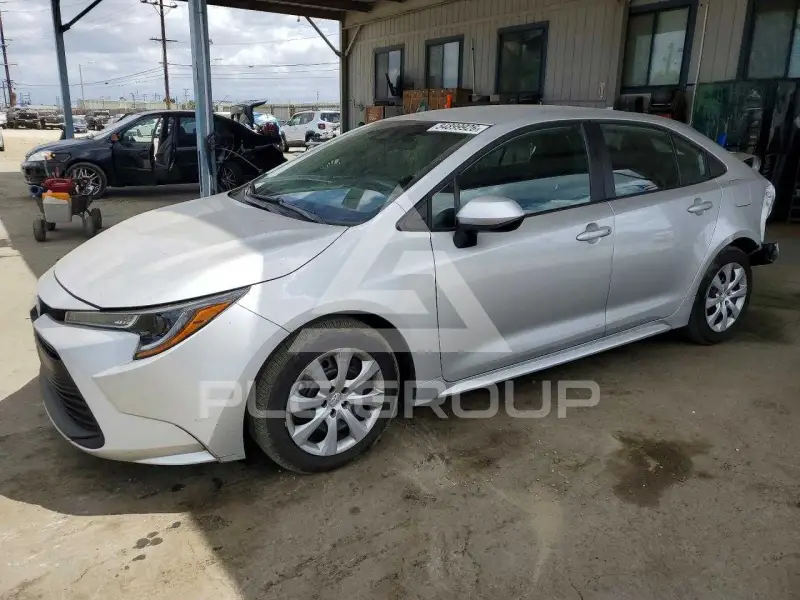 2025 Toyota COROLLA photo