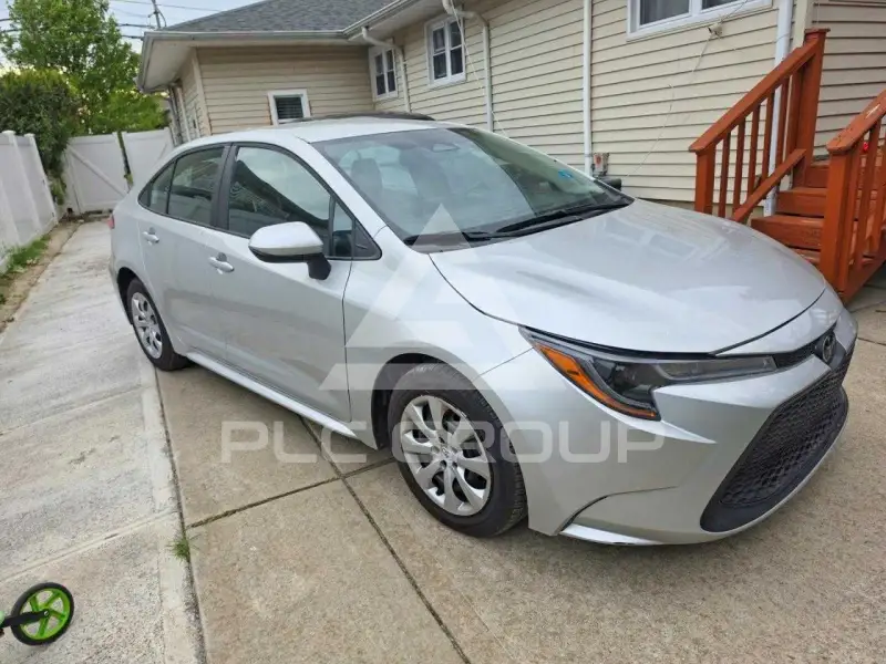 2025 Toyota COROLLA photo