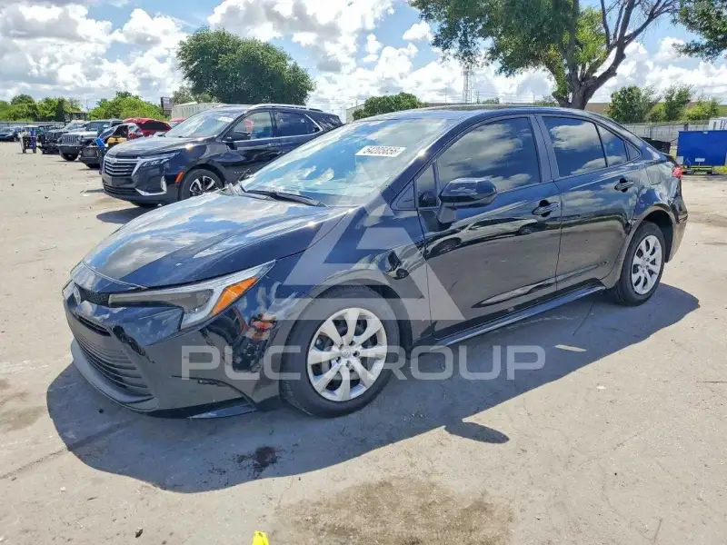 2025 Toyota COROLLA photo