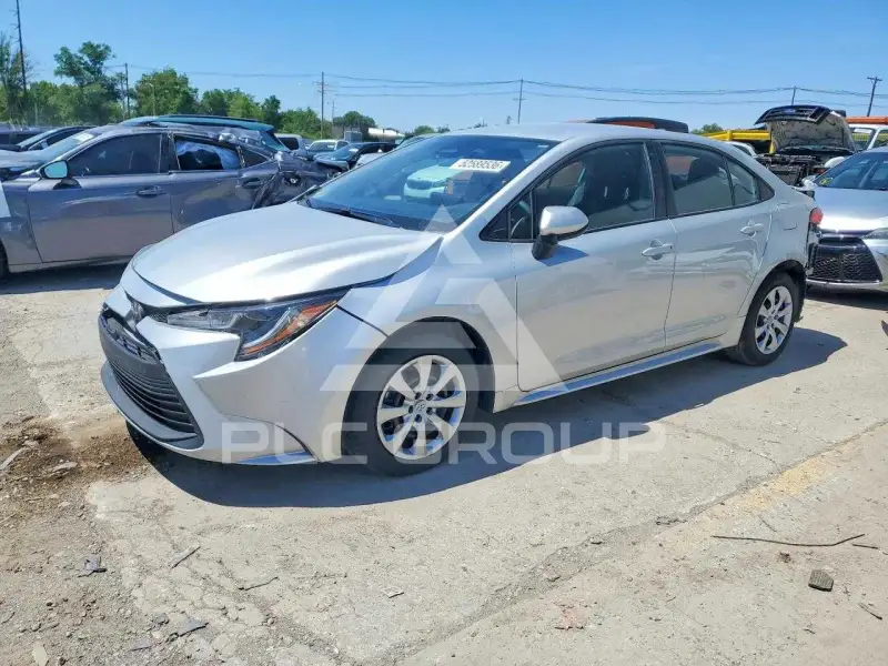 2025 Toyota COROLLA photo