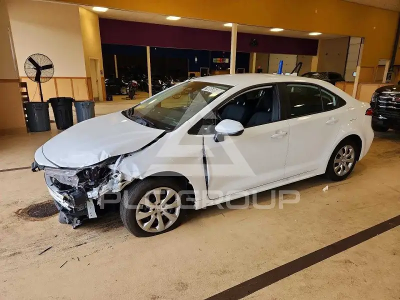 2025 Toyota COROLLA photo