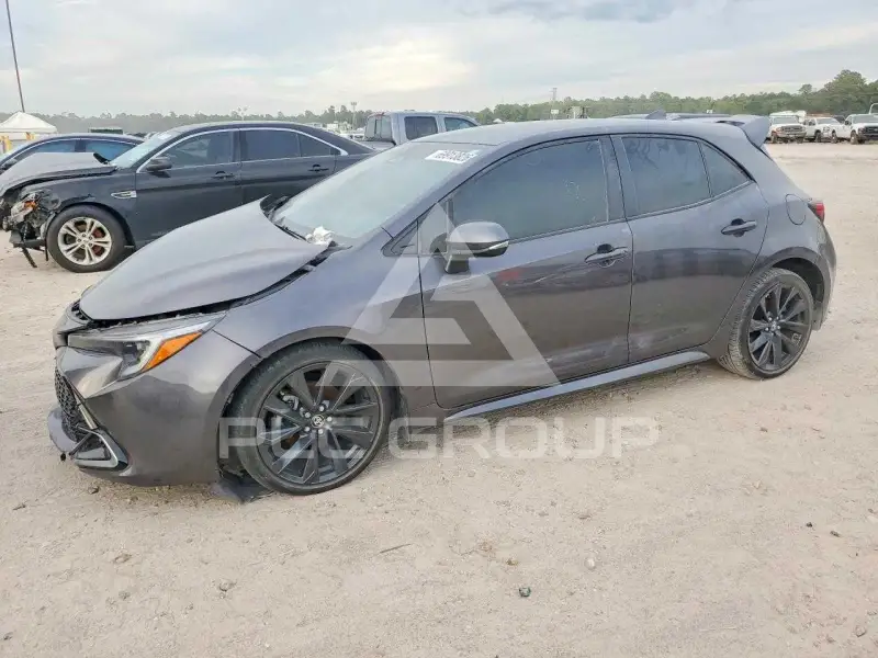 2025 Toyota COROLLA photo