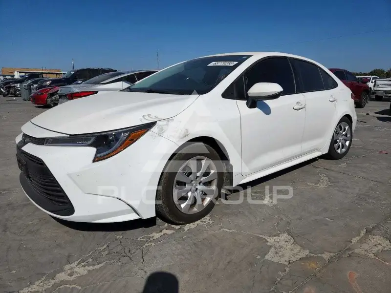 2025 Toyota COROLLA фото
