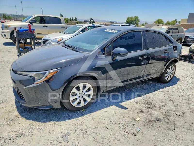 2025 Toyota COROLLA photo