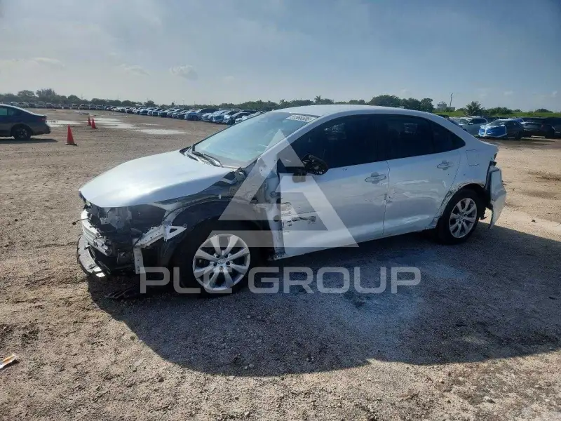 2025 Toyota COROLLA photo