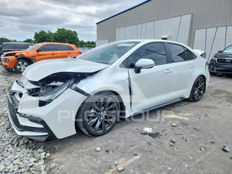 2025 Toyota COROLLA photo