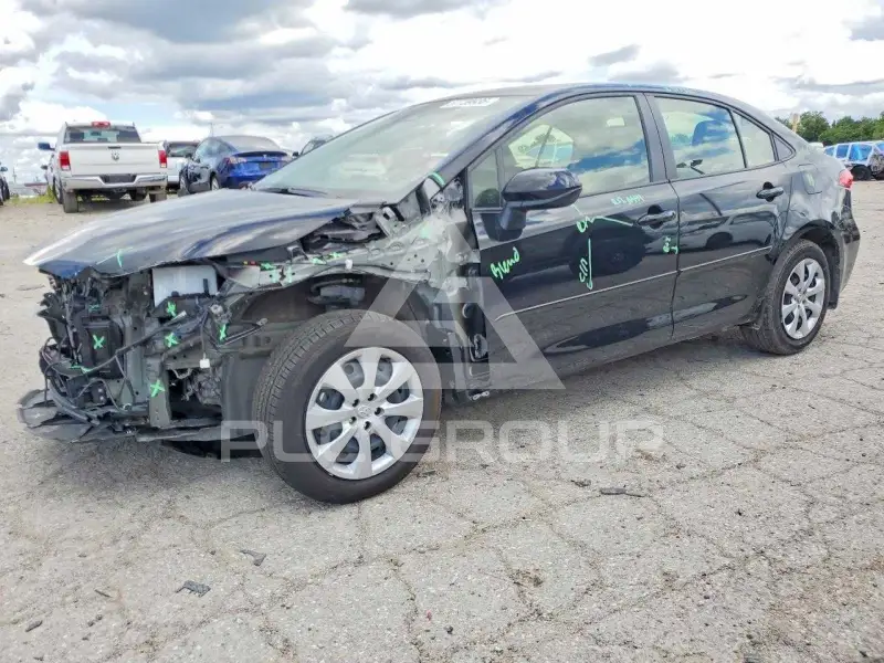 2025 Toyota COROLLA photo