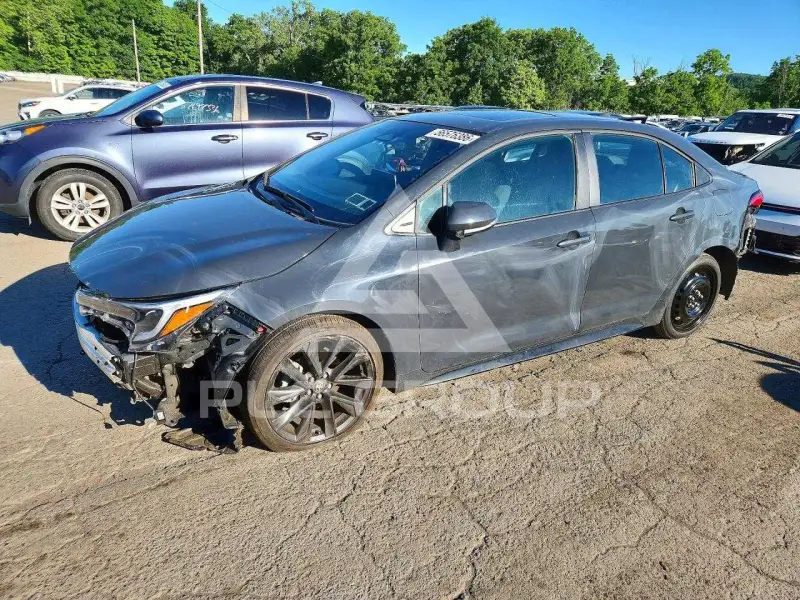 2025 Toyota COROLLA photo
