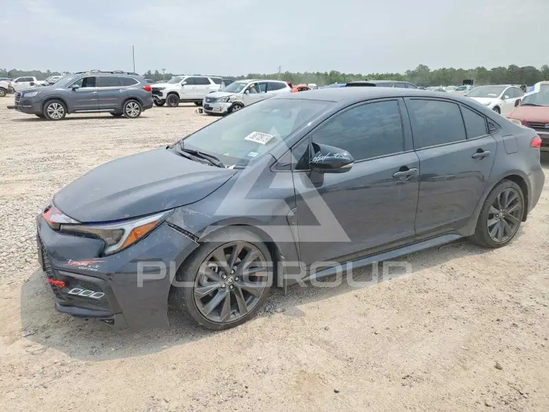 2025 Toyota COROLLA фото