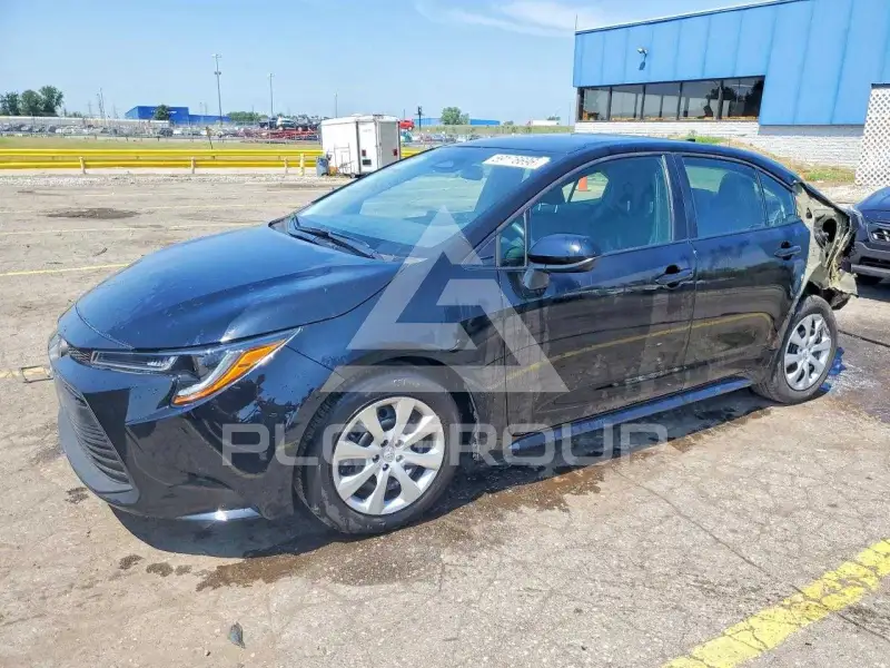 2025 Toyota COROLLA фото